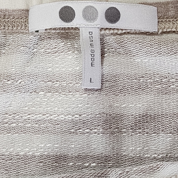 Three Dots Off Shoulder Striped Bell Sleeve Top Size L Beige White Casual - Picture 5 of 6